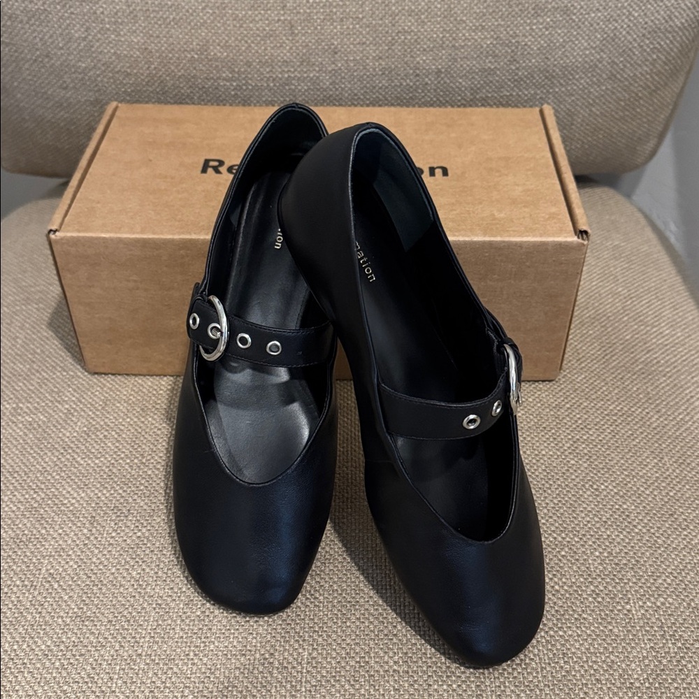 NWT Reformation, Bethany, ballet flats, size 8, black